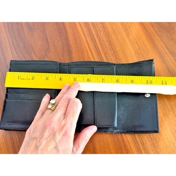 Authentic Vintage Prada Nylon & Leather Medium Trifold Black Wallet - Picture 14 of 16
